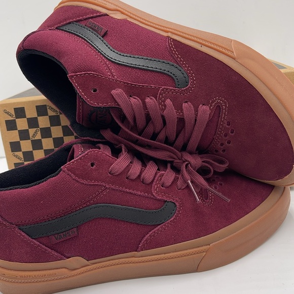 Vans WMNS Bmx Style 114
Port/Gum
VN0A4BXLK10
Sneakersrra - Picture 14 of 16